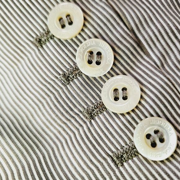 Vintage Carolina Herrera 100% Silk Pinstripe 2 Piece Power Suit Skirt Blazer 10 - Picture 14 of 15